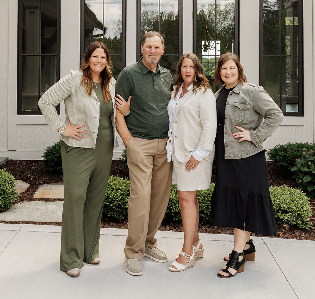 Brush Masters Family: Jessie Otto, Paul Luedemann, Amy Johnson and Jamie Johnson.